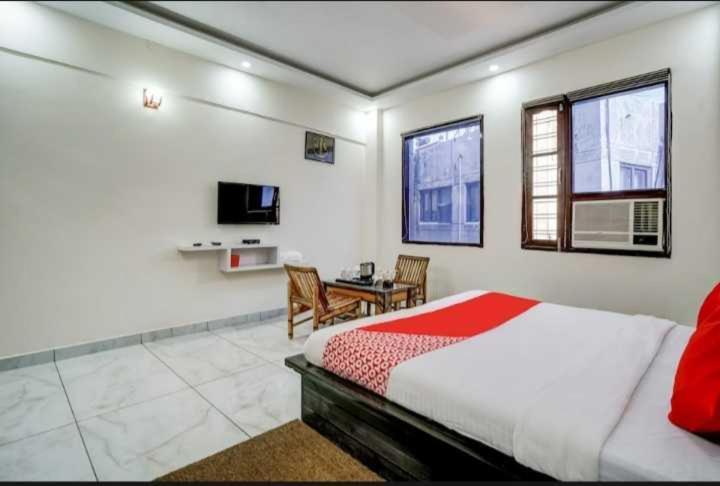 Hotel O Seventy Stay In Sohana ภายนอก รูปภาพ