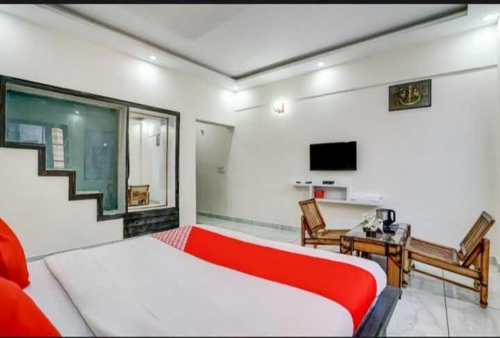 Hotel O Seventy Stay In Sohana ภายนอก รูปภาพ